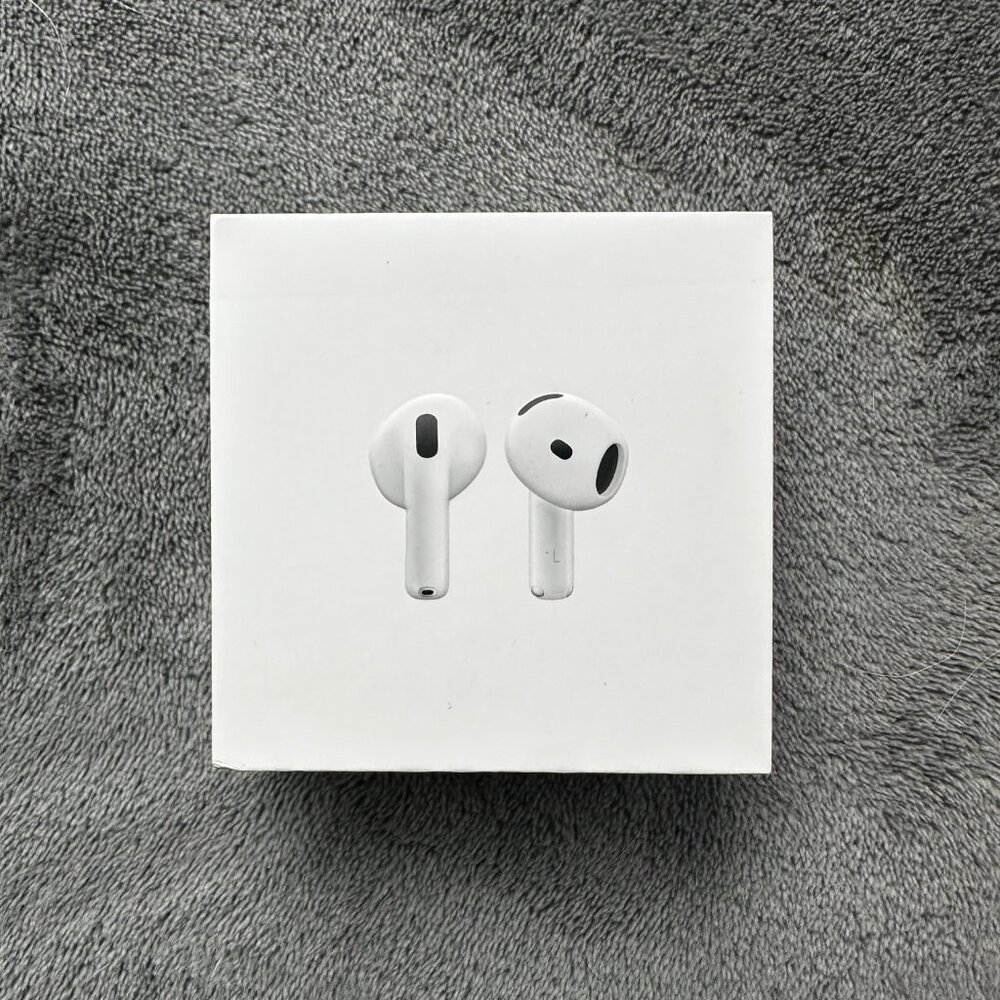 Apple Airpods 4 - Unopened